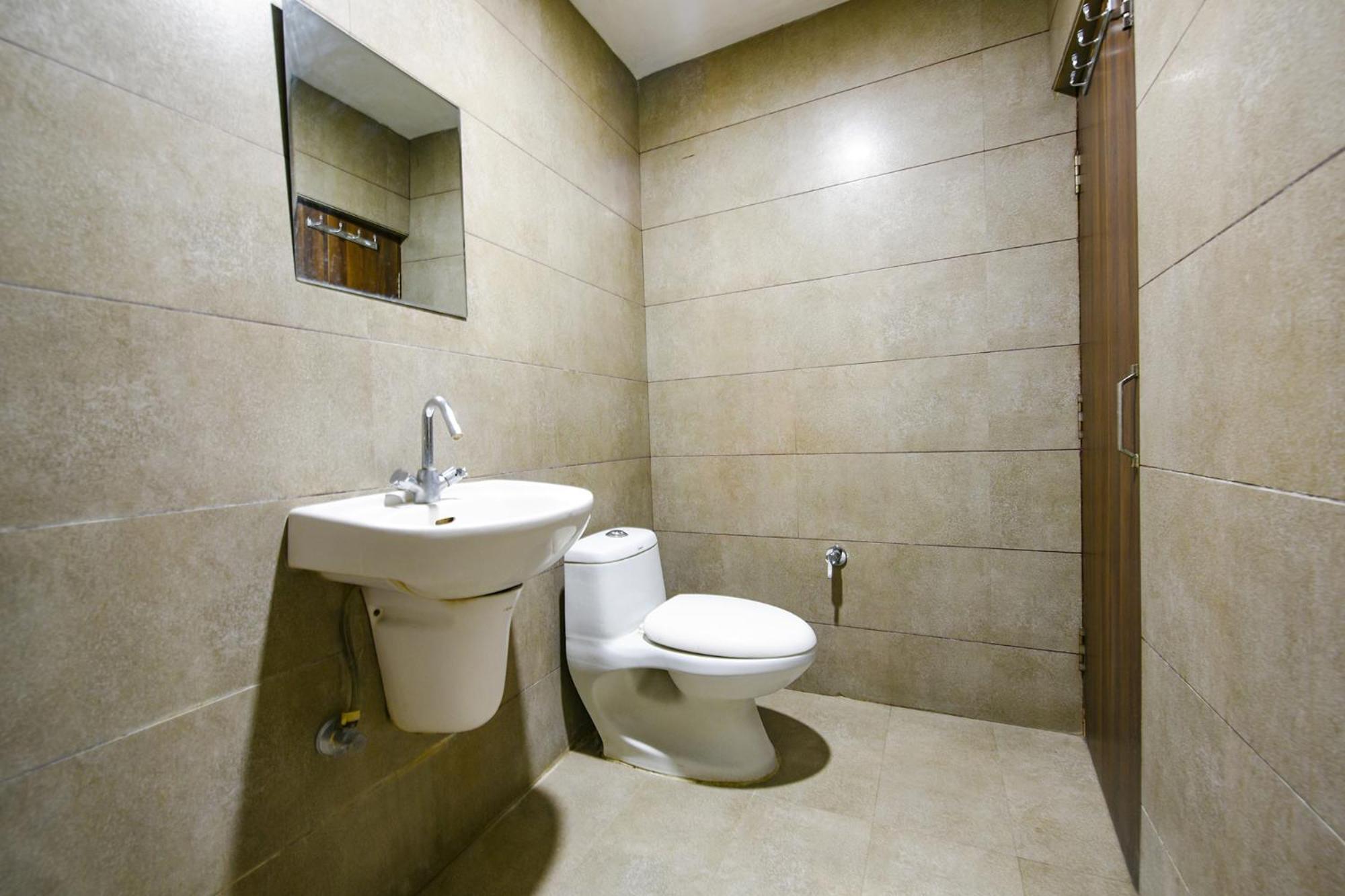 Hotel nanda Ludhiana Buitenkant foto