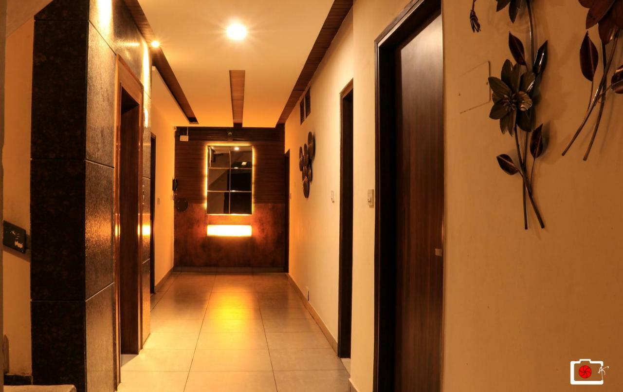 Hotel nanda Ludhiana Buitenkant foto